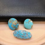 سنگ فیروزه آبی رگه طلائی سنگ فیروزه آبی رگه طلائی