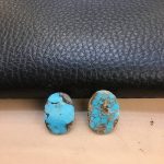 سنگ فیروزه آبی درجه یک رگه طلائی سنگ فیروزه آبی درجه یک رگه طلائی